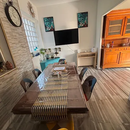 Hébergement de vacances Maison De Mitoyenne 4